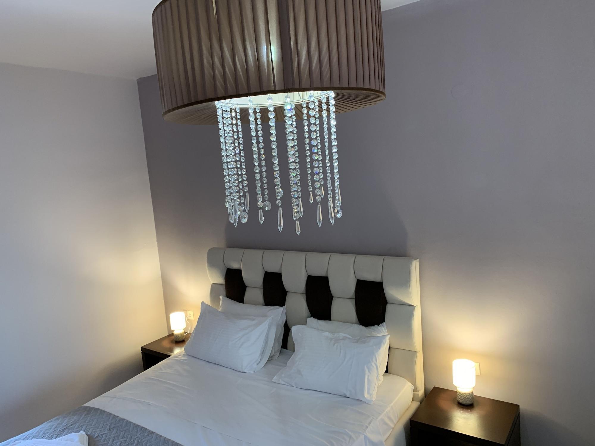 Dioni Hotel Adelianos Kampos Extérieur photo