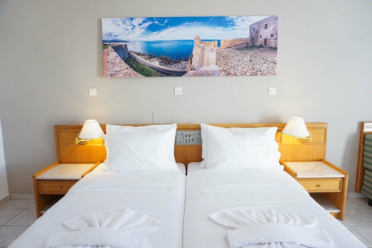 Dioni Hotel Adelianos Kampos Extérieur photo